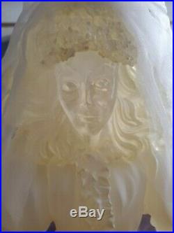 2004 Rare Bride Big Fig LE 150 Disney Haunted Mansion Black Widow