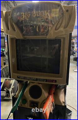 BIG BUCK HUNTER WORLD ARCADE MACHINE by RAW THRILLS 2007 (Excellent) RARE