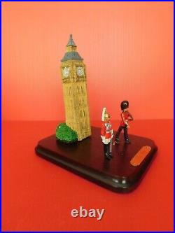BRITAINS RARE LE BIG BEN COLLECTION BOX with 2 figures