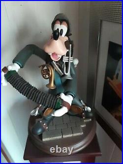 Disney Medium Big Fig Goofy as Bert from Mary poppins New in box Rare