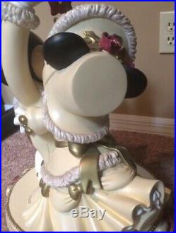 Disney Mickey Minnie Victorian Christmas Large Big Figure Mistletoe Kiss RARE