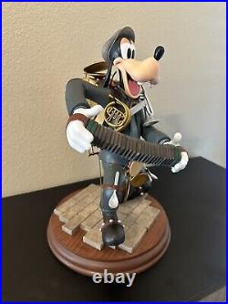 Disney Parks Mary Poppins Goofy Bert Medium Big Figure By Alex Maher Rare