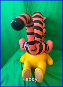 Disney WINNIE THE POOH & TIGGER Big Fig Statue 16 x 23 x 11 VERY RARE Vintage