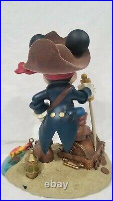 Disney's Disneyland World Mickey Mouse Pirate Of The Caribbean Big Figure RARE
