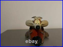 Extremely Rare! Looney Tunes Wile E Coyote on Rocket Big Figurine Statue