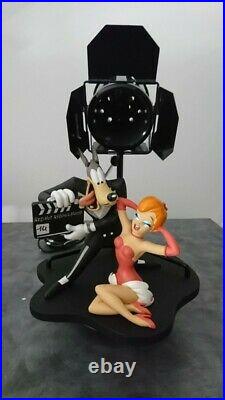 Extremely Rare! Tex Avery & The Girl Avenue of the Stars Big Camera Lamp Statue
