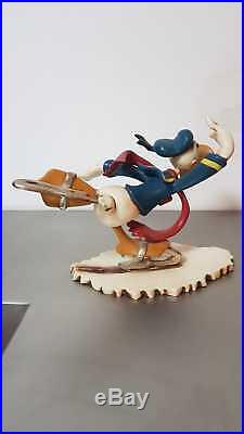 Extremely Rare! Walt Disney Donald Duck Ice Skating Old Big Figurine Statue