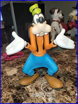 Extremely Rare! Walt Disney Goofy Definitive Big Vintage Figurine Statue