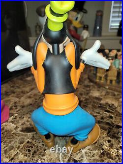 Extremely Rare! Walt Disney Goofy Definitive Big Vintage Figurine Statue