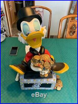 Extremely Rare! Walt Disney Scrooge McDuck On Money Chest Statue Coins Big 19
