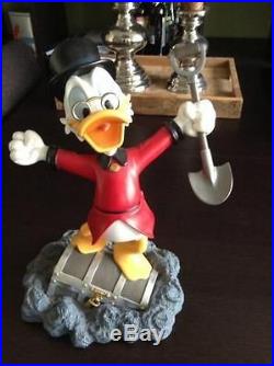Extremely Rare! Walt Disney Uncle Scrooge Treasure Hunting Big Figurine Statue