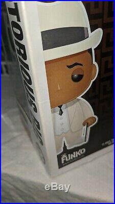 Funko Pop Rocks Notorious B. I. G. Damaged Rare Vaulted With Protector #18