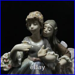 Lladro Porcelain Figurine Southern Charm #5700 Big Dresses Rare AS IS