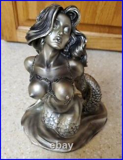 MERMAID HOOD ORNAMENT RARE Voluptuous Siren RUST PROOF RESIN Big Rig Rat Rod