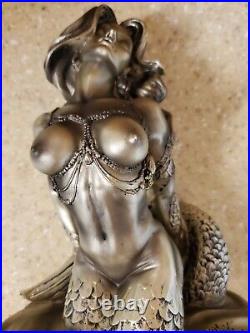 MERMAID HOOD ORNAMENT RARE Voluptuous Siren RUST PROOF RESIN Big Rig Rat Rod