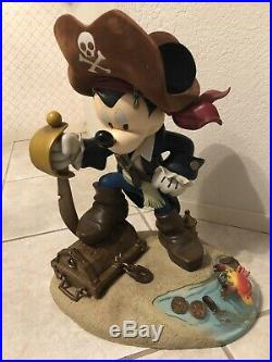 Mickey Mouse Pirate Of The Caribbean Disney Big Fig Disneyland World Figure Rare