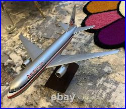Model plane large scale Rare Vintage Big American Airlines boeing 767 777 jet