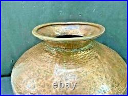 Old Vintage Rare Copper Hammered Big Water Storage Pot, Rich Patina Collectible