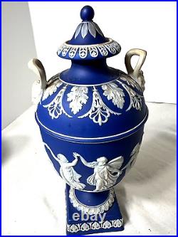 RARE 1891 WEDGWOOD DARK BLUE DANCING HOURS URN WithLID & HANDLES LOVELY