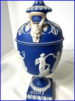 RARE 1891 WEDGWOOD DARK BLUE DANCING HOURS URN WithLID & HANDLES LOVELY