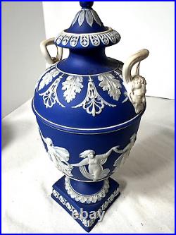 RARE 1891 WEDGWOOD DARK BLUE DANCING HOURS URN WithLID & HANDLES LOVELY