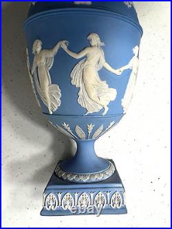 RARE 19th CENTURY WEDGWOOD BLUE DANCING HOURS URN WithLID & HANDLES NICE