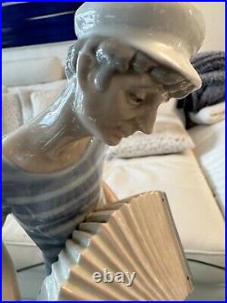 RARE LARGE LLADRO #4606 The Accordion Player Retired 1978 13 1/4 Tall