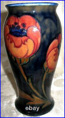 RARE Moorcroft Pottery- Big Poppy Design Classic Form Vase in 1923, OUTSTANDING