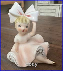 RARE! Vintage Inarco 1960's Peach Big Bow Bloomer Sitting Girl Figurine 10/210