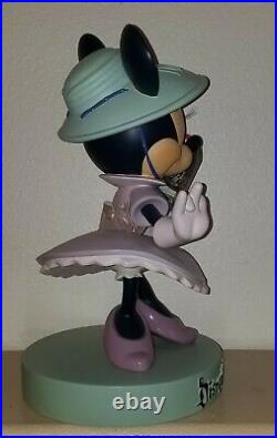 Rare DISNEY BIG FIG figure MINNIE MOUSE AT DISNEYLAND with Park Map