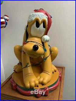 Rare Disney Pluto's Christmas Catastrophe Light-up 21h Big Fig Figure Statue