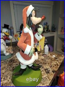 Rare Hard To Find Disney Santa Goofy Big Fig Figurine