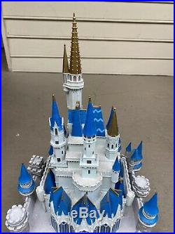 Rare Walt Disney World Cinderella Castle Big Fig Statue Figurine