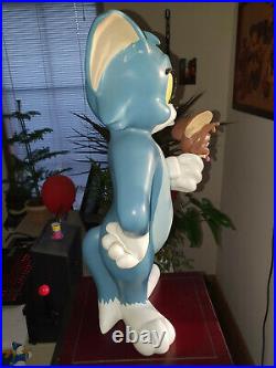Ultra Rare! Tom and Jerry Standing Tom Captured Jerry Big Figurine Statue