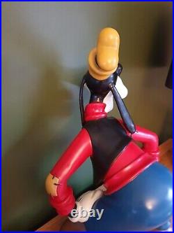 Very Rare Vintage Disney Goofy 24 Big Fig Statue Figurine