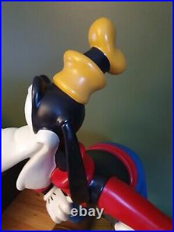 Very Rare Vintage Disney Goofy 24 Big Fig Statue Figurine