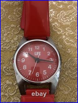 Vintage Think Big Wristwatch Wall Clock 39 Red LIFE Magazine Promotional RARE