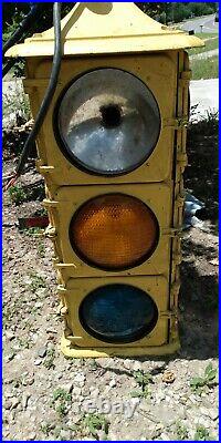 Vtg 4 way G. E. Traffic Light Industrial Simplex Signal Rare Ge Stop 3-light Big