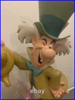 Walt Disney Mad Hatter Big Figure Alice in Wonderland Authentic Certificate Rare